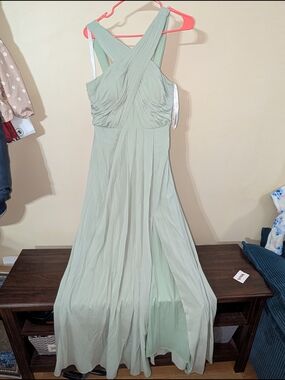 Elegant Sage Green Cross-Back Maxi Dress